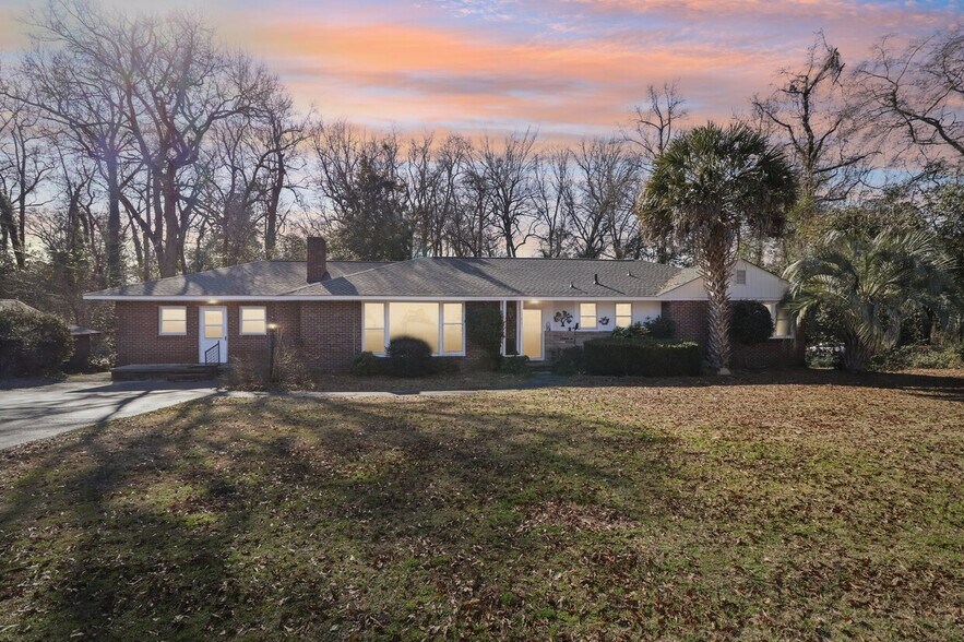 1631 Sunset Blvd, West Columbia, SC for sale - Building Photo - Image 3 of 8