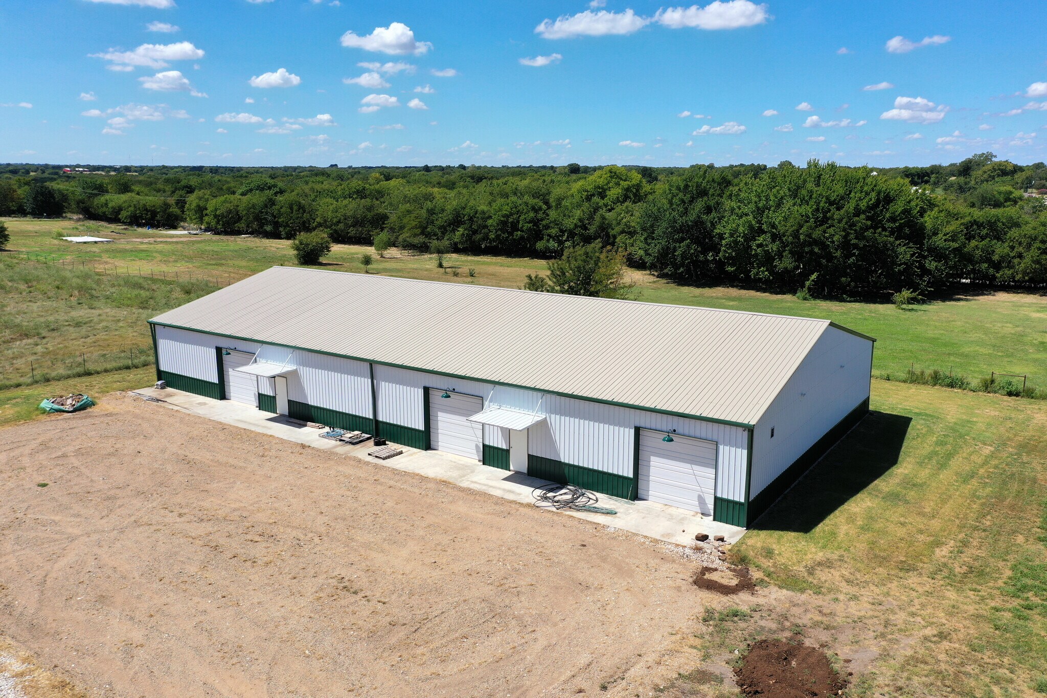 2886 Plainview Rd, Sherman, TX à vendre Photo du bâtiment- Image 1 de 8