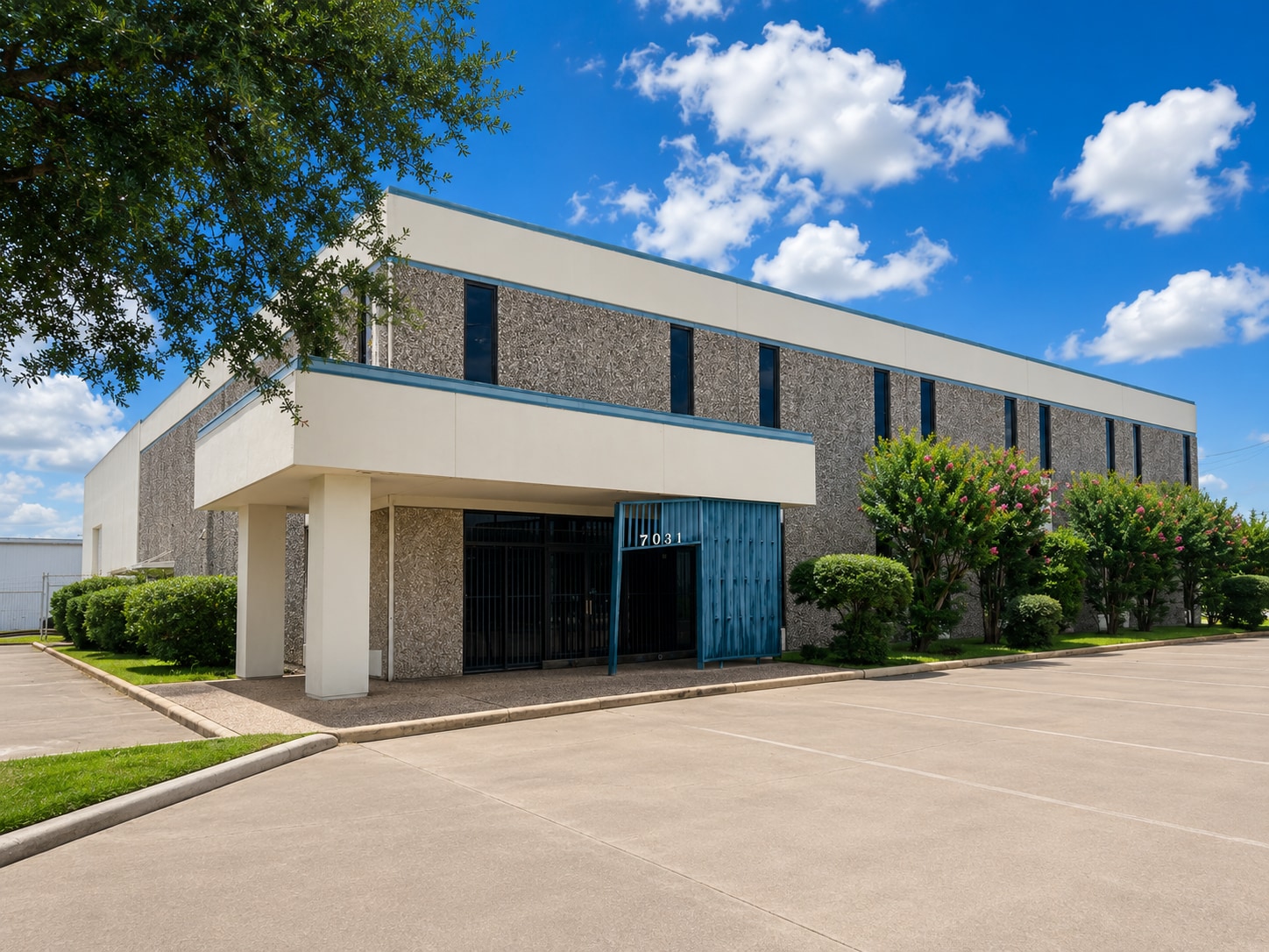 7031 Grand Blvd, Houston, TX for lease Building Photo- Image 1 of 19