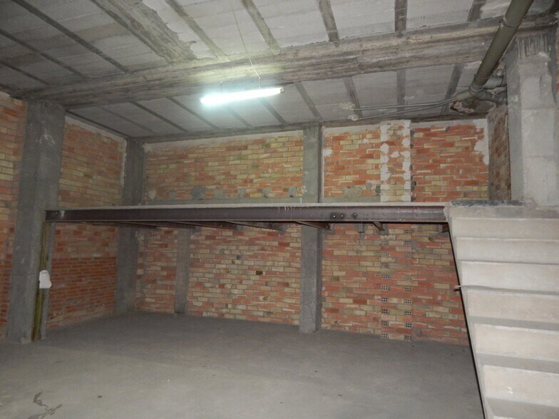 Retail in Ontinyent for lease - Building Photo - Image 1 of 6