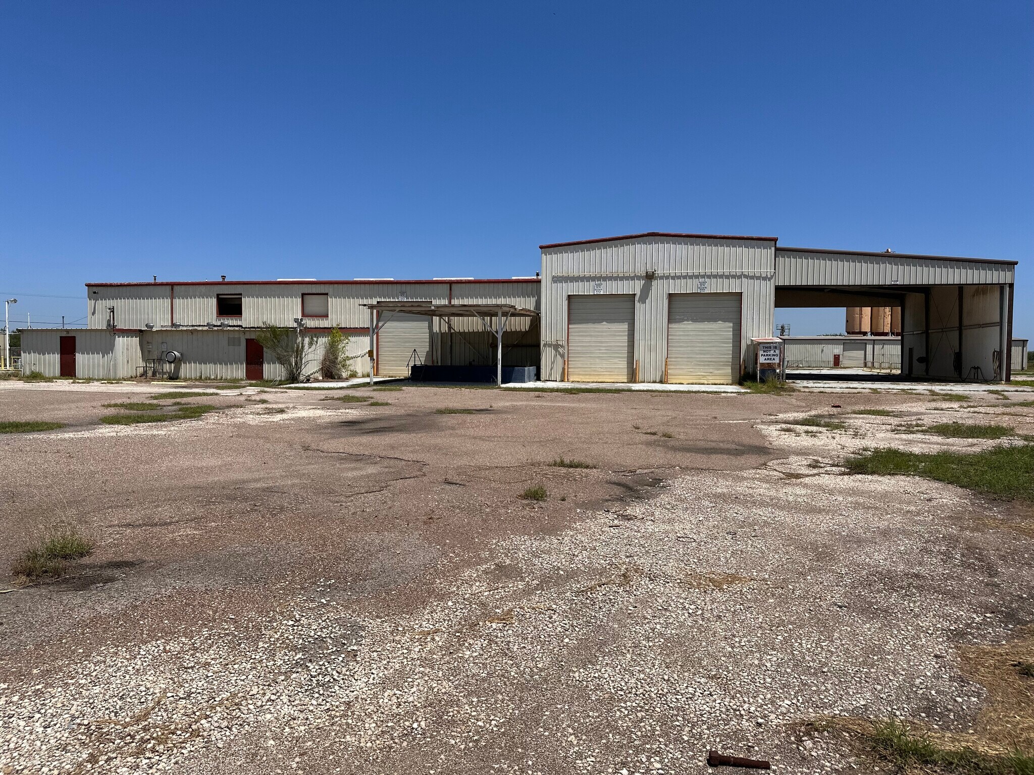 2100 Industrial Blvd, Alice, TX à vendre Photo principale- Image 1 de 14