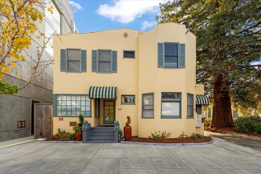 628 Waverley St, Palo Alto, CA à vendre - Photo du bâtiment - Image 2 de 49