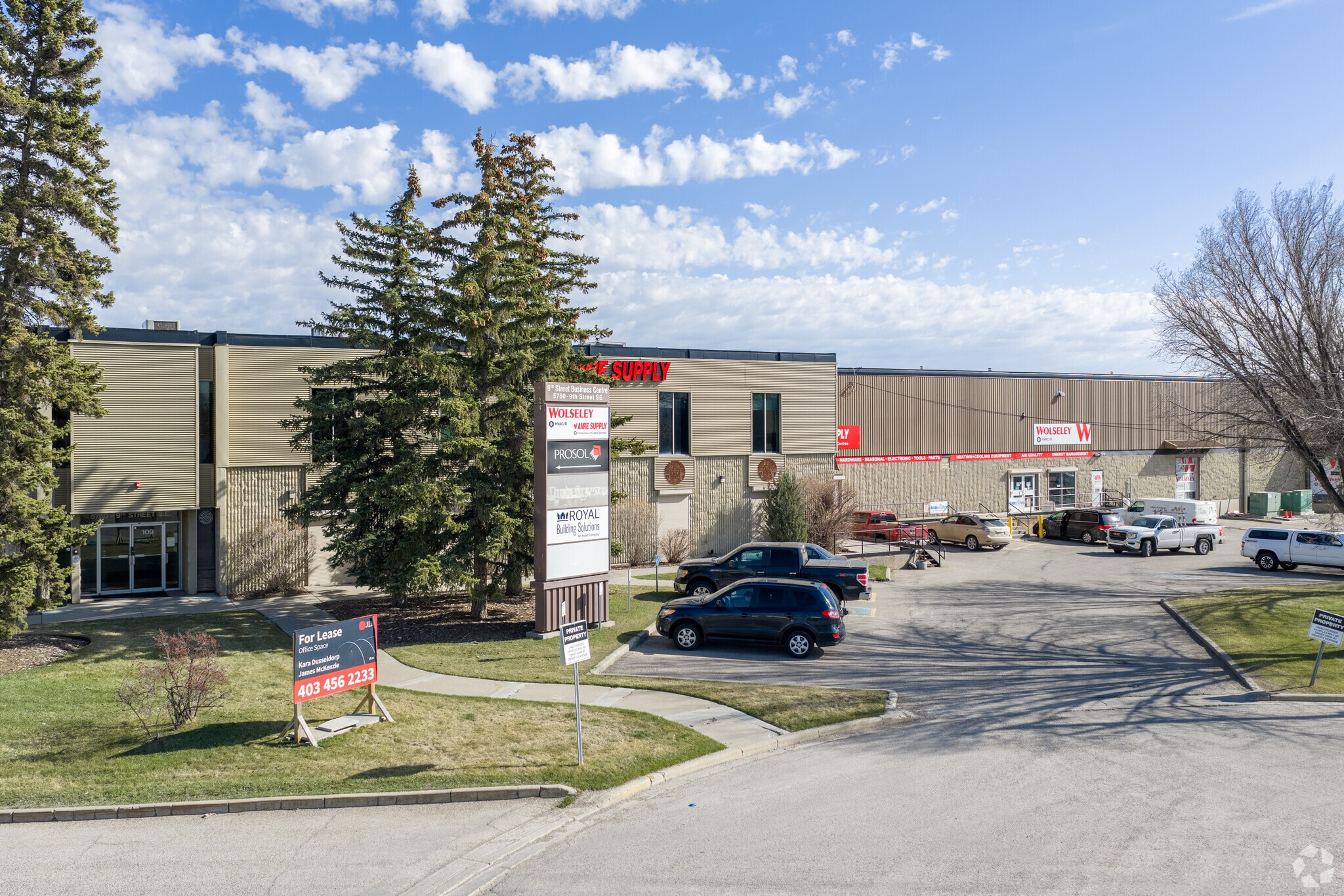 5760 9th St SE, Calgary, AB for lease Primary Photo- Image 1 of 5