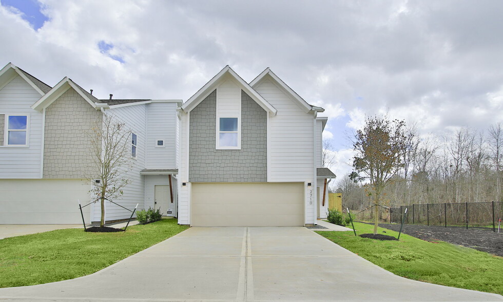 Discovery Trails Subdivision portefeuille de 7 propriétés à vendre sur LoopNet.ca - Photo du bâtiment - Image 3 de 36