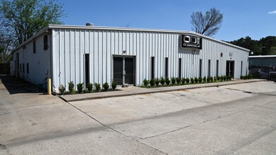16450 Lee Rd, Humble, TX for lease Building Photo- Image 2 of 3