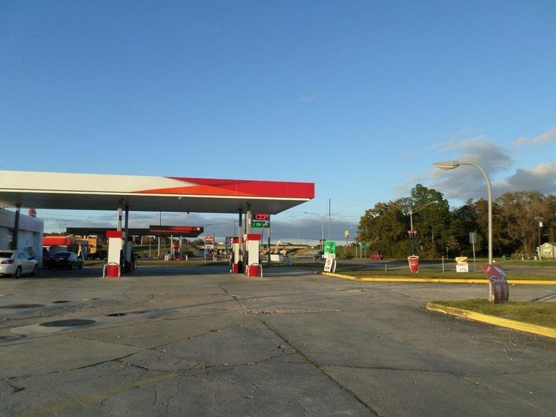 1419 The Blvd, Rayne, LA for sale - Building Photo - Image 3 of 22