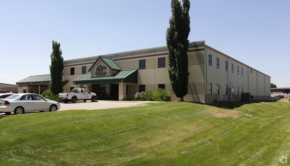3766 Puritan Way, Erie, CO à vendre - Photo du bâtiment - Image 2 de 18