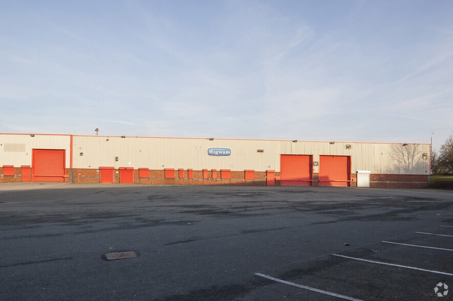 Phoenix Close, Heywood à vendre - Photo du bâtiment - Image 3 de 6