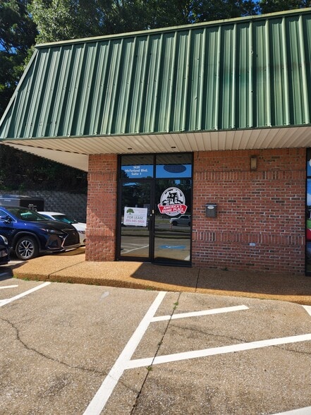 1420 Mcfarland Blvd, Northport, AL for lease - Building Photo - Image 2 of 7