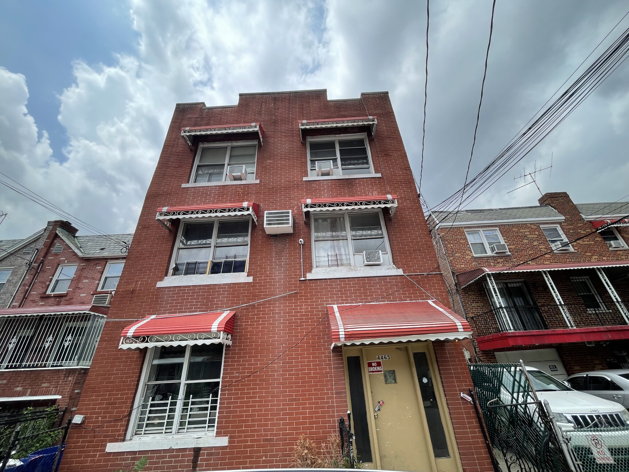 4465 Byron Ave, Bronx, NY for sale Building Photo- Image 1 of 29