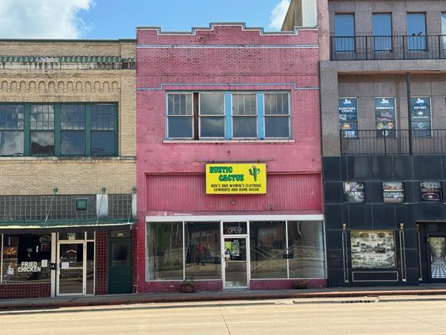 111 W Moore Ave, Terrell, TX à vendre Photo du bâtiment- Image 1 de 1