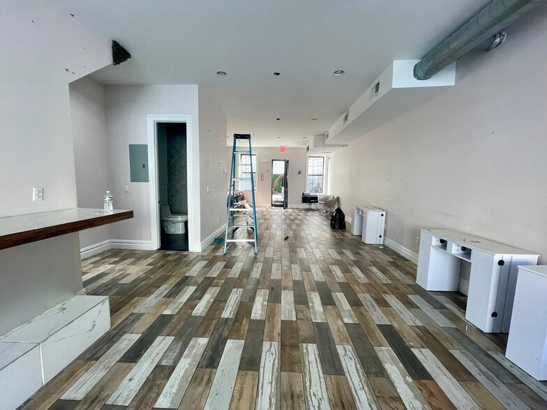 1533 Nostrand Ave, Brooklyn, NY for lease - Building Photo - Image 2 of 11