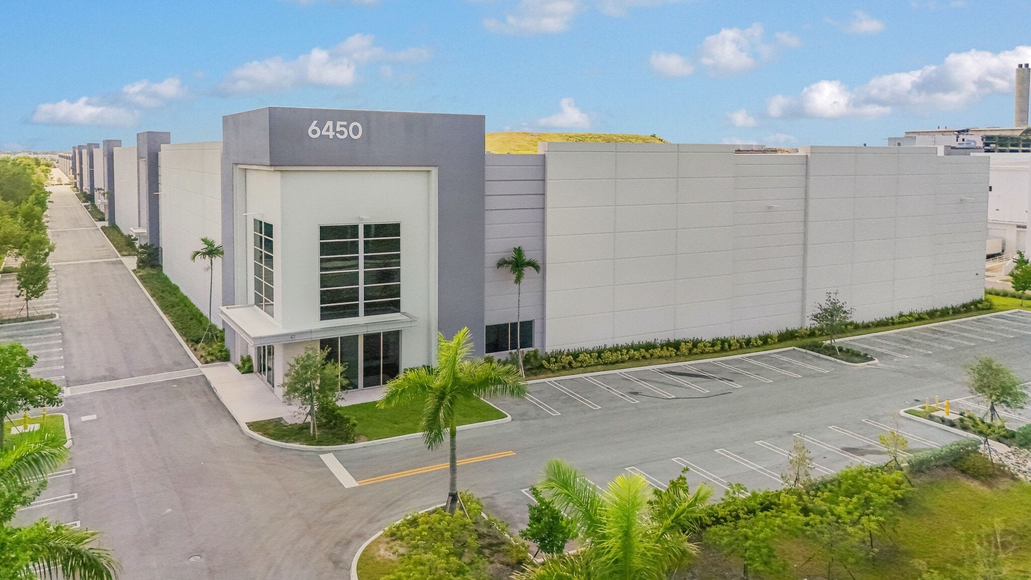 6450 NW 97th Ave, Doral, FL for lease Interior Photo- Image 1 of 5