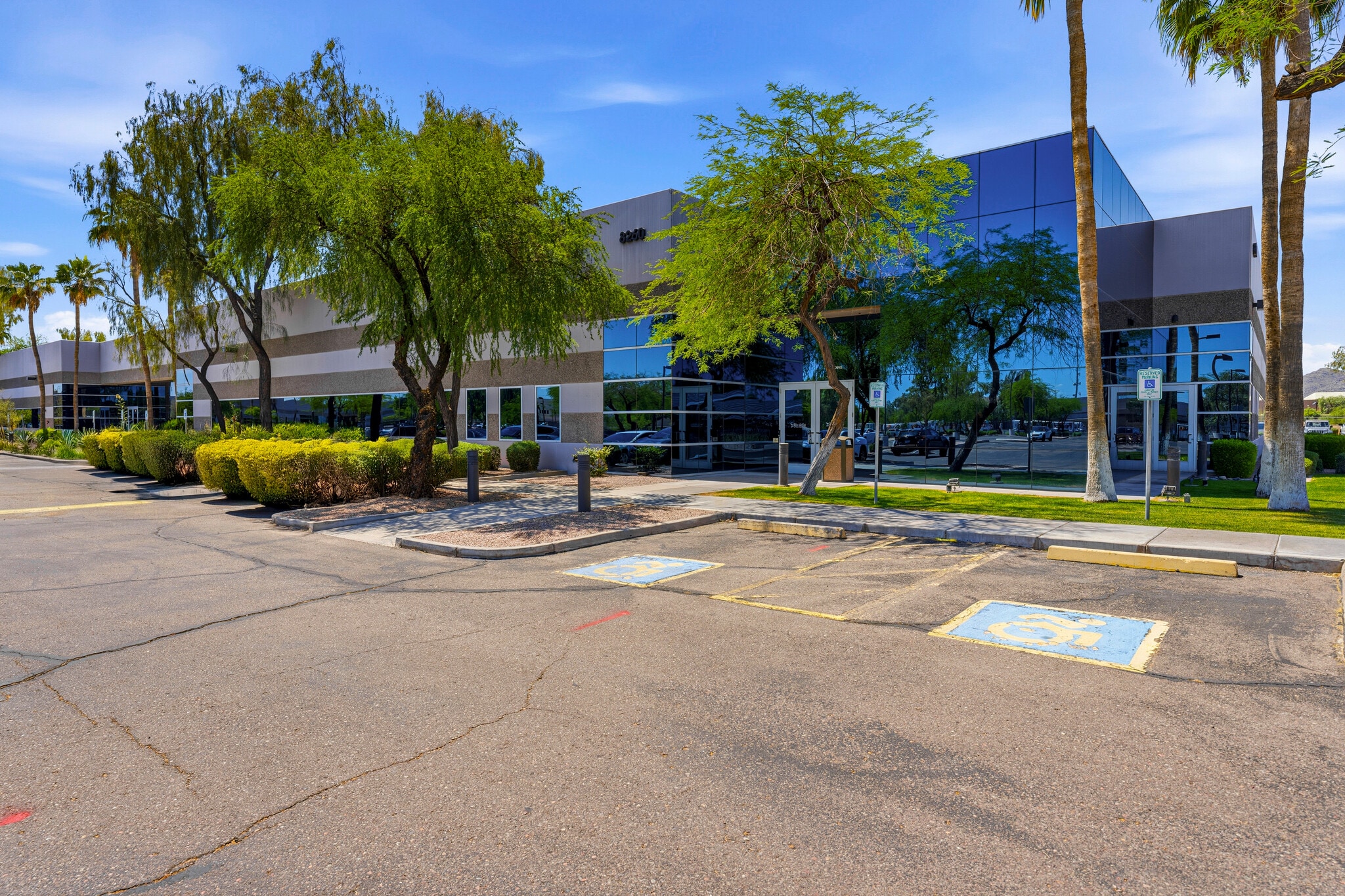 8260 S Hardy Dr, Tempe, AZ for lease Building Photo- Image 1 of 2