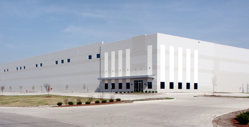 29 W Gateway Commerce Dr, Edwardsville, IL à louer - Autre - Image 3 de 8