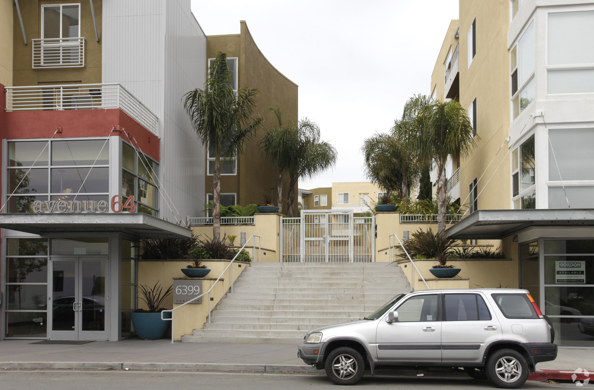 6399 Christie Ave, Emeryville, CA à vendre Photo du bâtiment- Image 1 de 1