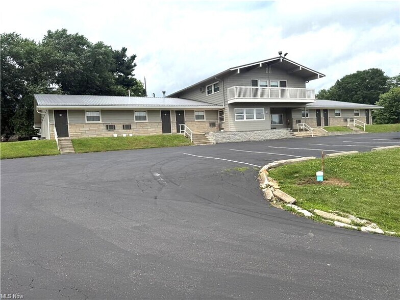 6405 Glenn Hwy, Cambridge, OH à vendre - Photo du bâtiment - Image 2 de 43