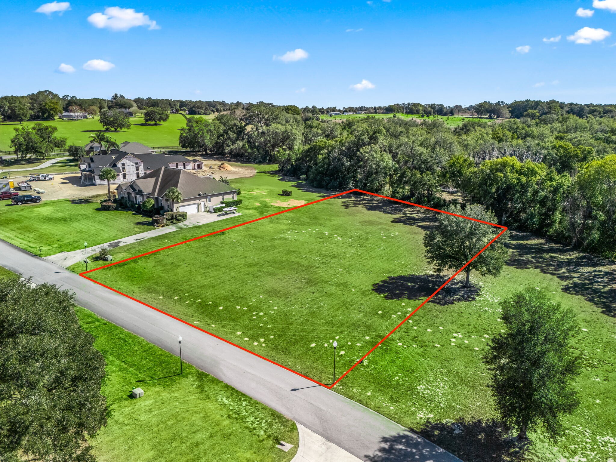 SE 156th Lane, Weirsdale, FL à vendre Photo principale- Image 1 de 17