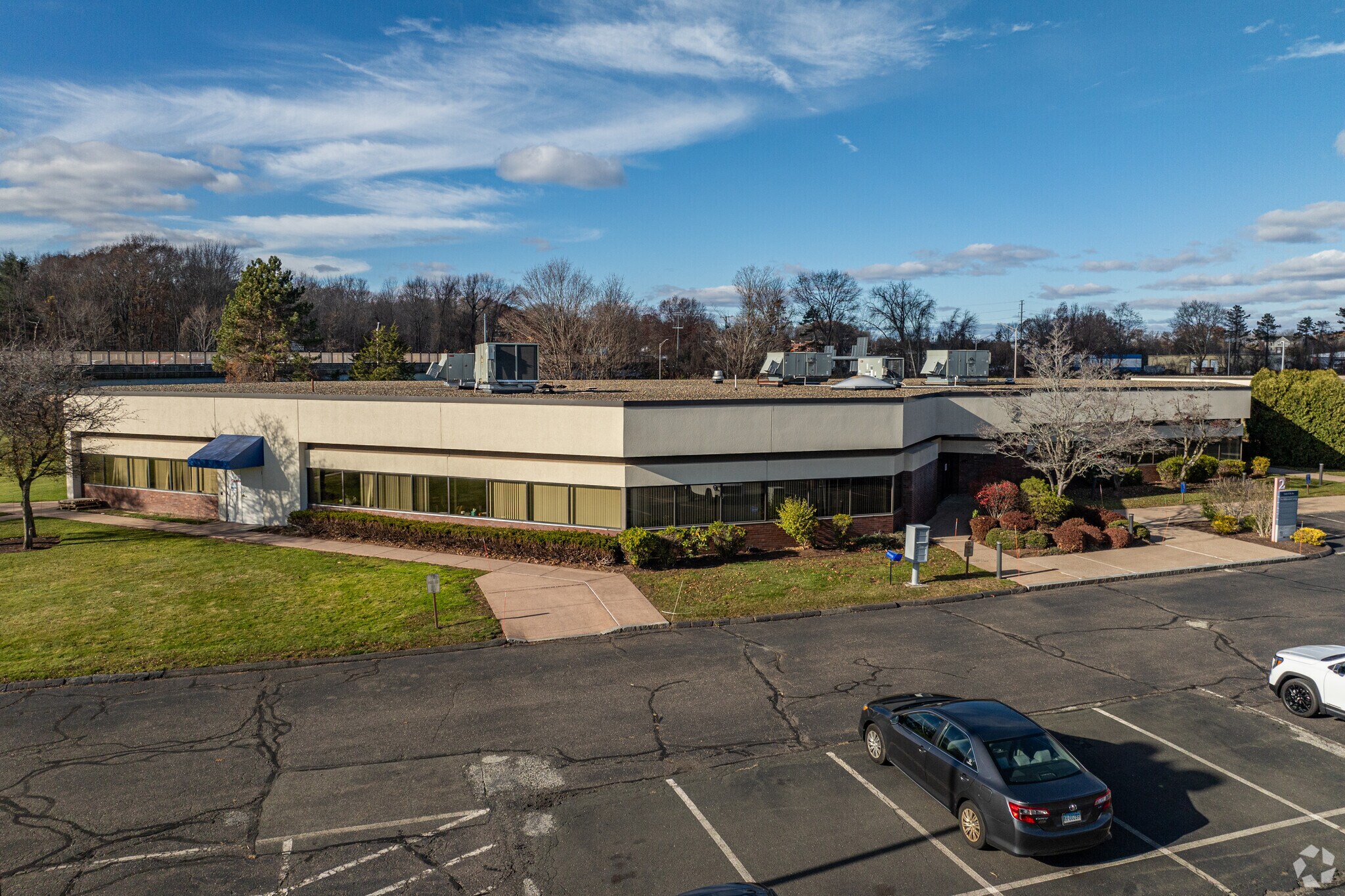 825 Brook St, Rocky Hill, CT for lease Primary Photo- Image 1 of 13
