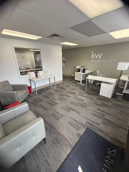 1195 Route 70, Lakewood, NJ for lease - Building Photo - Image 3 of 12