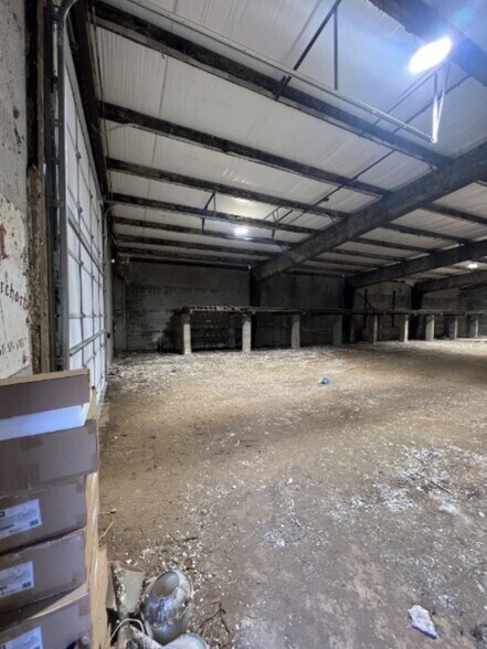 869 Underwood Rd, McMinnville, TN à vendre - Photo du bâtiment - Image 2 de 10