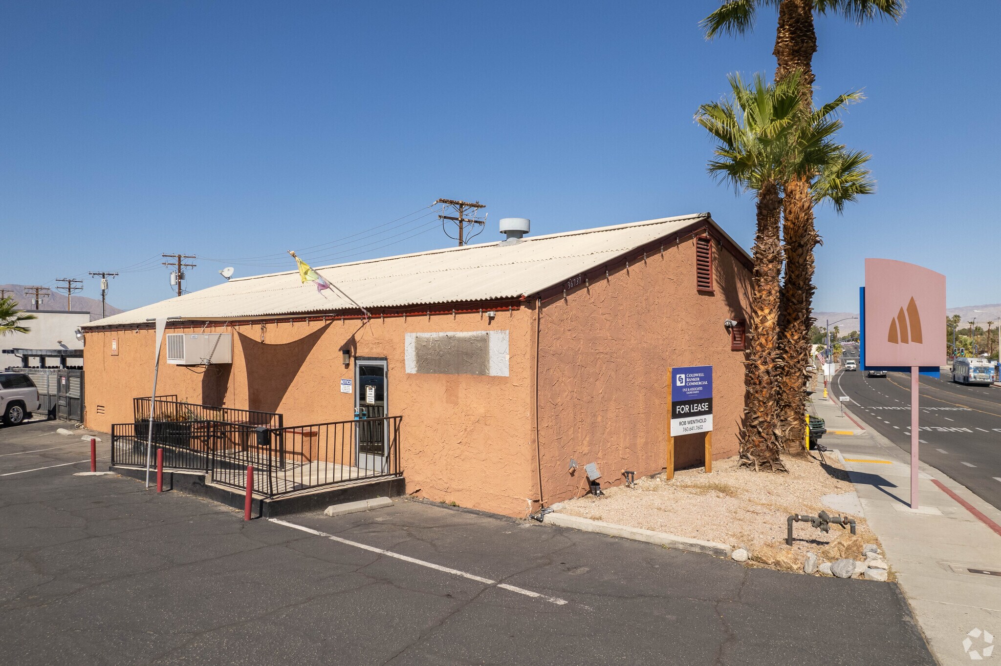 36737 Cathedral Canyon Dr, Cathedral City, CA for lease Primary Photo- Image 1 of 14