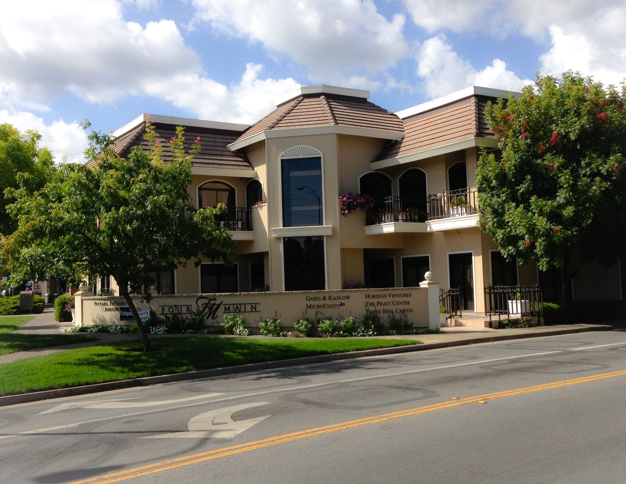 4 Main St, Los Altos, CA for lease Primary Photo- Image 1 of 5