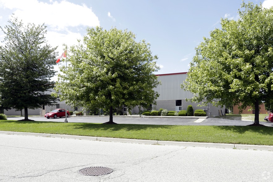 90 Baffin Pl, Waterloo, ON for sale - Building Photo - Image 2 of 2