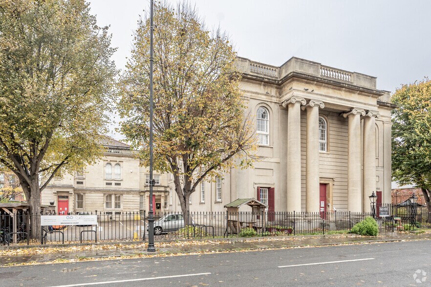 Brunswick Sq, Bristol à louer - Photo du bâtiment - Image 3 de 3