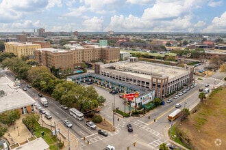 611 W Oglethorpe Ave, Savannah, GA - Aérien Vue de la carte - Image1