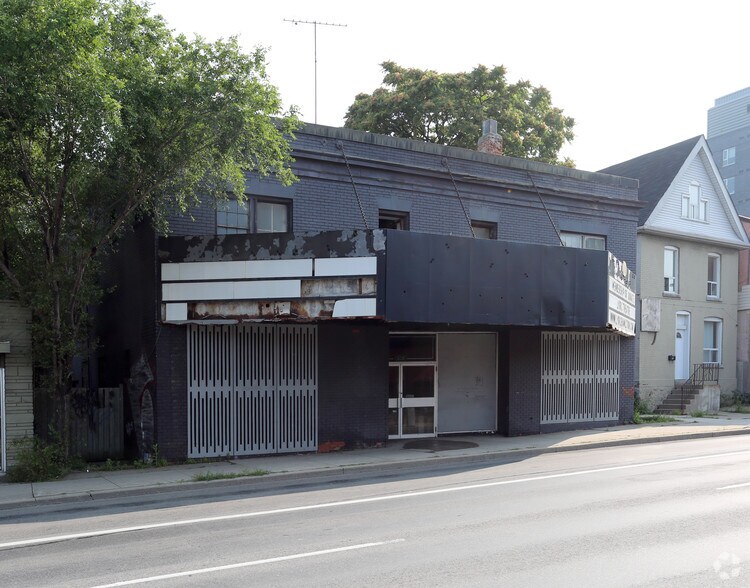 434 King St W, Hamilton, ON à vendre - Photo du bâtiment - Image 2 de 10