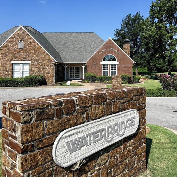 5404 S Memorial Dr, Tulsa, OK for lease - Building Photo - Image 2 of 8