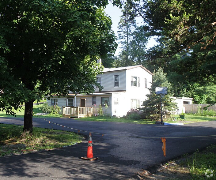 53 Lake Mills Rd, Cairo, NY à vendre - Photo du bâtiment - Image 3 de 15