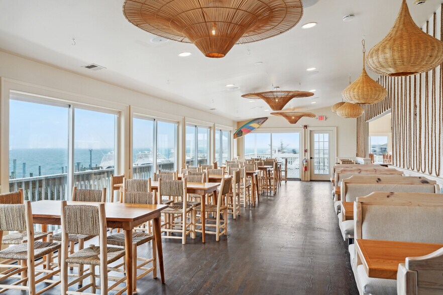 363 Beach rd, Hampton Bays, NY à vendre - Photo du bâtiment - Image 2 de 21