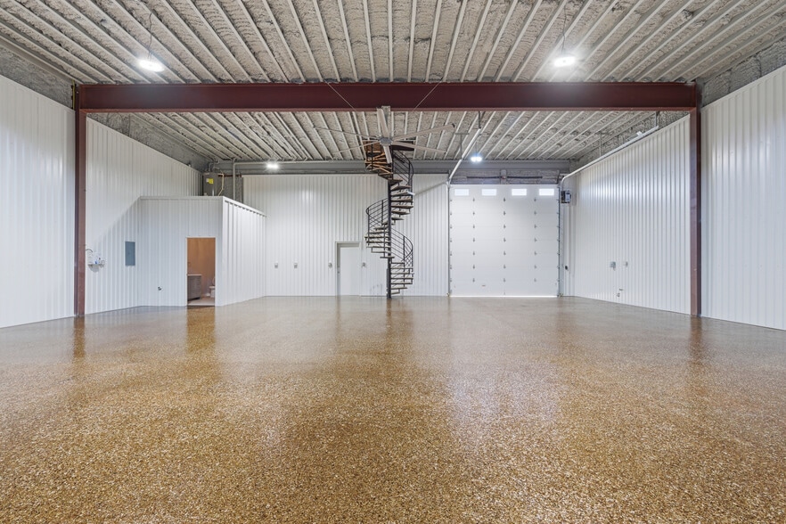 15850 Salado Airport Rd, Salado, TX for sale - Building Photo - Image 3 of 13