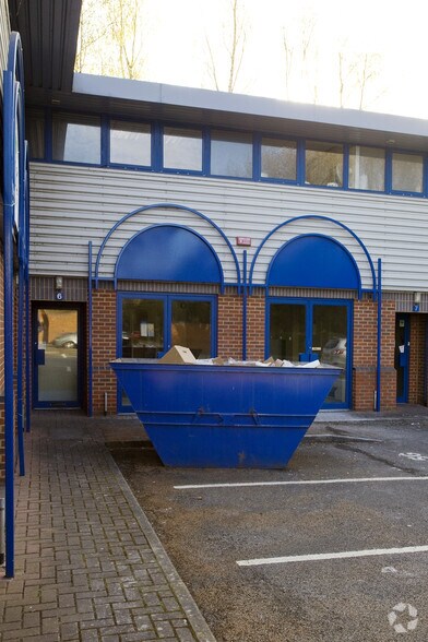 River Way, Andover à louer - Photo du bâtiment - Image 3 de 4