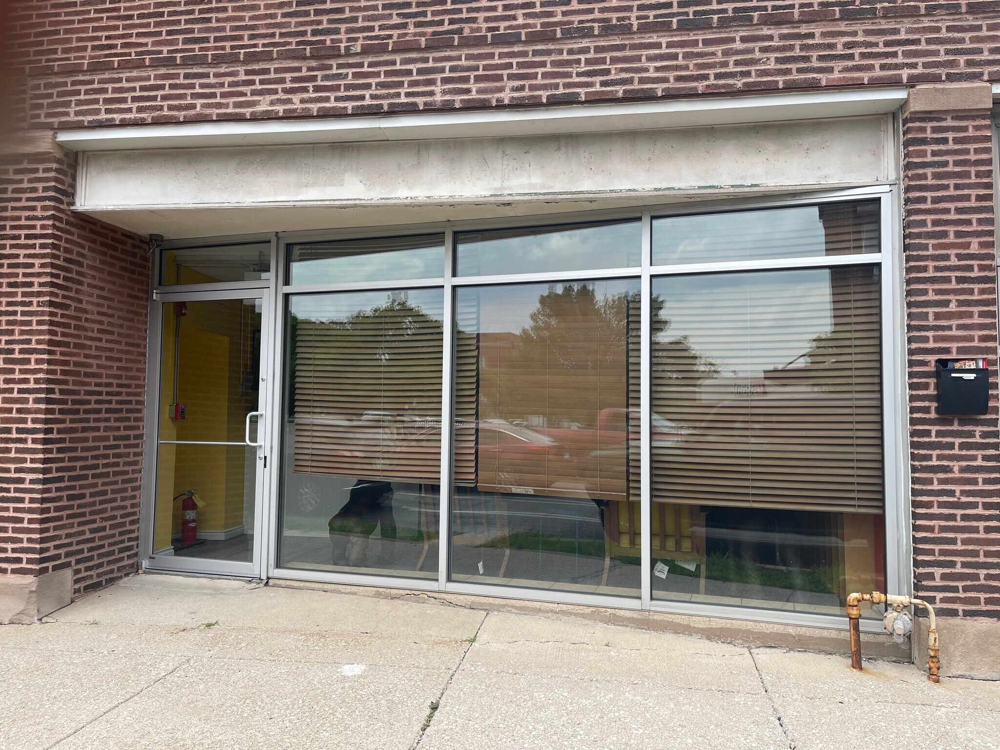 1400 W 103rd St, Chicago, IL for sale Primary Photo- Image 1 of 13