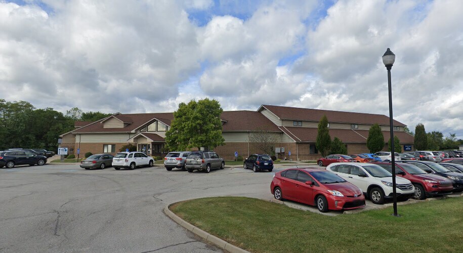 2860 Northpark Ave, Huntington, IN for sale - Building Photo - Image 2 of 4