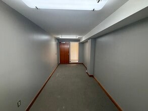 152 N Glassell St, Orange, CA à louer Photo intérieure- Image 2 de 11