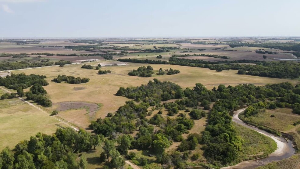 Maple Rd Rd, Calumet, OK à vendre - Vid o sur l inscription commerciale - Image 1 de 39