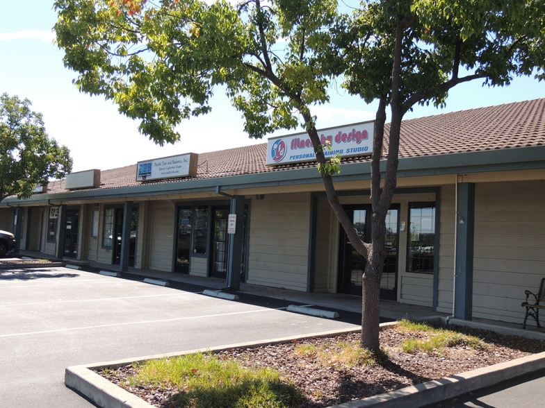 11940-11958 Masters Ct, Auburn, CA for lease - Building Photo - Image 3 of 9