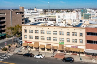 1522 18th St, Bakersfield, CA - Aérien  Vue de la carte