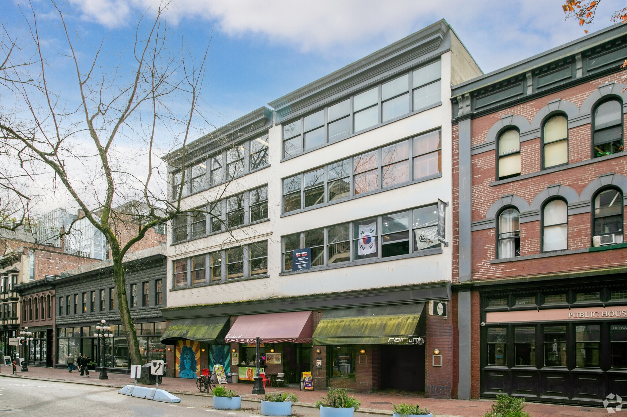 66-68 Water St, Vancouver, BC for lease Primary Photo- Image 1 of 6