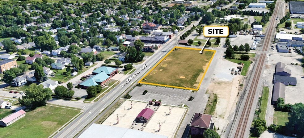 200 W Central Ave, West Carrollton, OH à vendre - Photo du bâtiment - Image 1 de 8