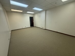 1314 S king St, Honolulu, HI for lease Interior Photo- Image 2 of 3