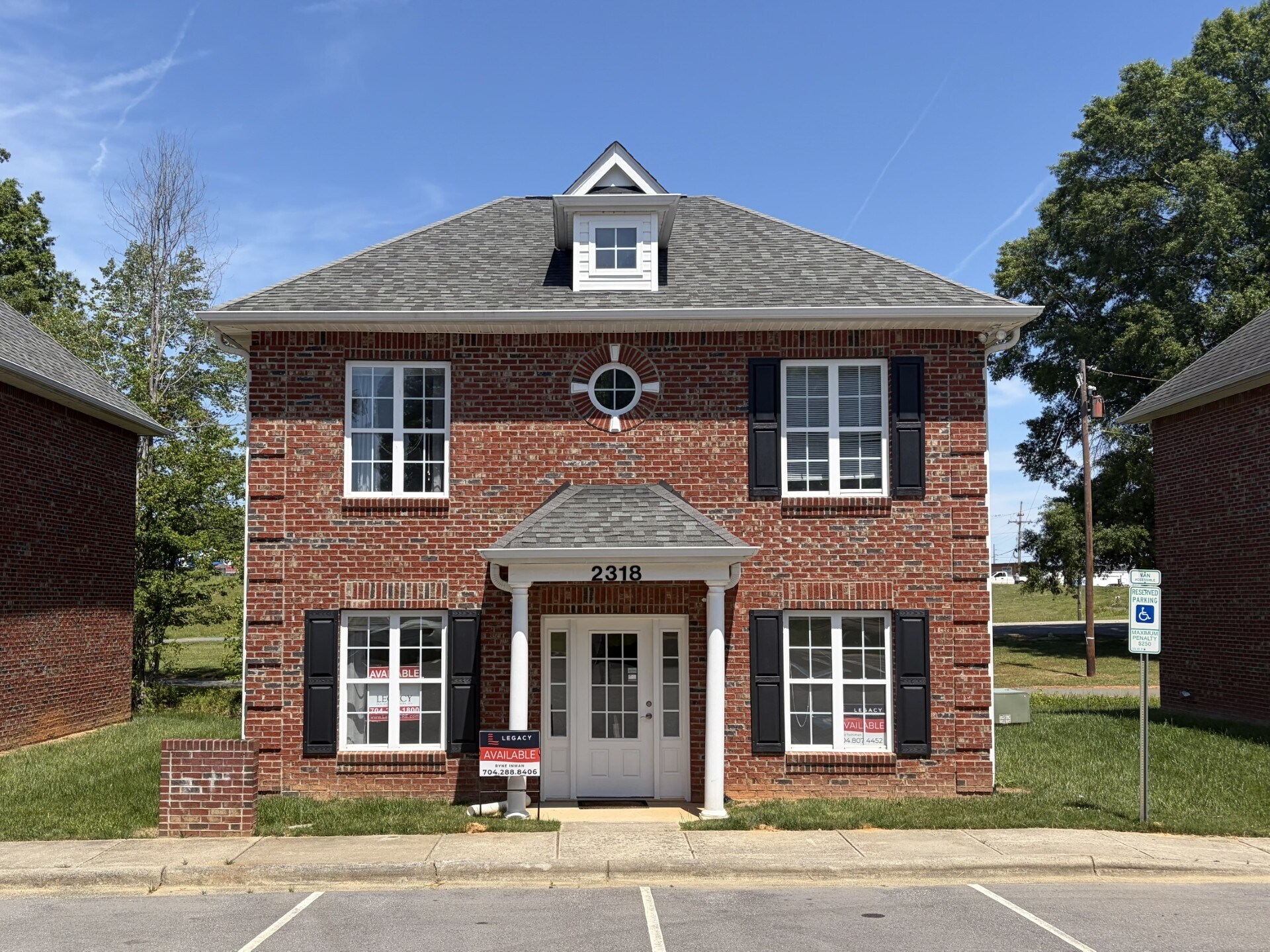 2318 Katie Leigh Ln, Monroe, NC à louer Photo du bâtiment- Image 1 de 16