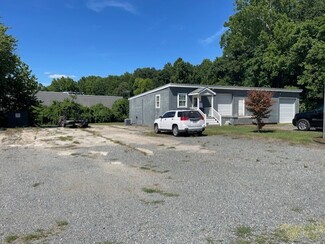 Plus de détails pour 75 Maple Rd, Mathews, VA - Bureau à vendre