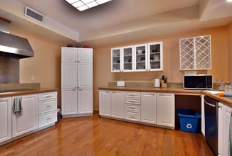 37 Rue Sainte-Anne, Ste-Anne-de-Bellevue, QC for sale Interior Photo- Image 1 of 12