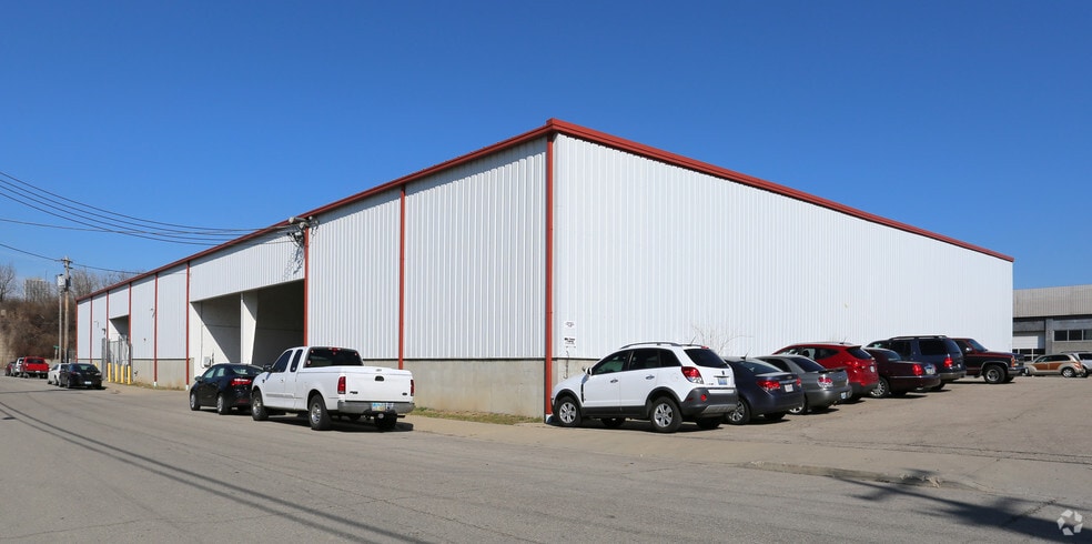 1249-1257 W 7th St, Cincinnati, OH for lease - Primary Photo - Image 1 of 3