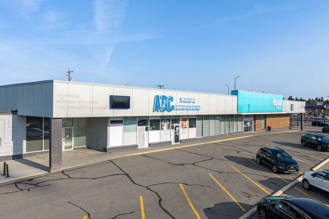 Plus de détails pour 3301 17th Ave SE, Calgary, AB - Commerce de détail à louer